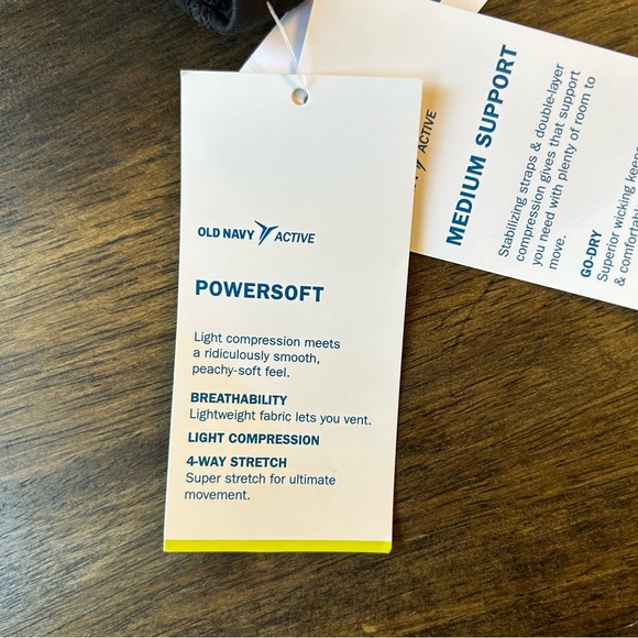 OLD NAVY | PowerSoft High Neck Sports Bra Small NWT - Picture 4 of 4